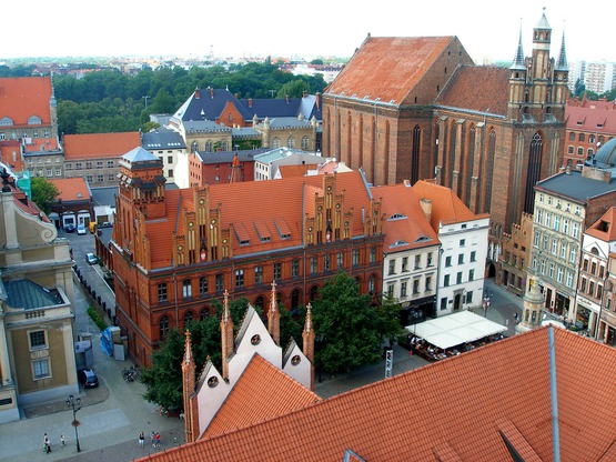 Toruń - Kruszwica - Biskupin